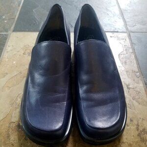 Women's loafers
